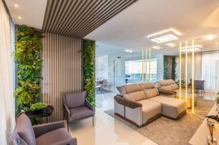 APARTAMENTO FINAMENTE MOBILIADO QUADRA MAR COM  03 SUÍTES LOCALIZADO NA MEIA PRAIA
