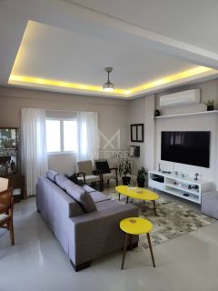 APARTAMENTO QUADRA MAR COM 03 DORMITÓRIOS À VENDA NO CENTRO DE ITAPEMA