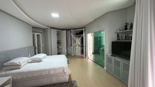 APARTAMENTO À VENDA COM 04 SUÍTES NO CONDOMÍNIO  SPLENDOUR OF THE SEA NA MEIA PRAIA