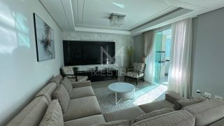 APARTAMENTO À VENDA COM 04 SUÍTES NO CONDOMÍNIO  SPLENDOUR OF THE SEA NA MEIA PRAIA