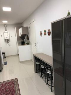 APARTAMENTO VISTA MAR À VENDA NO CENTRO DE ITAPEMA