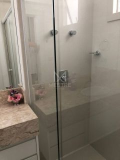 APARTAMENTO VISTA MAR À VENDA NO CENTRO DE ITAPEMA