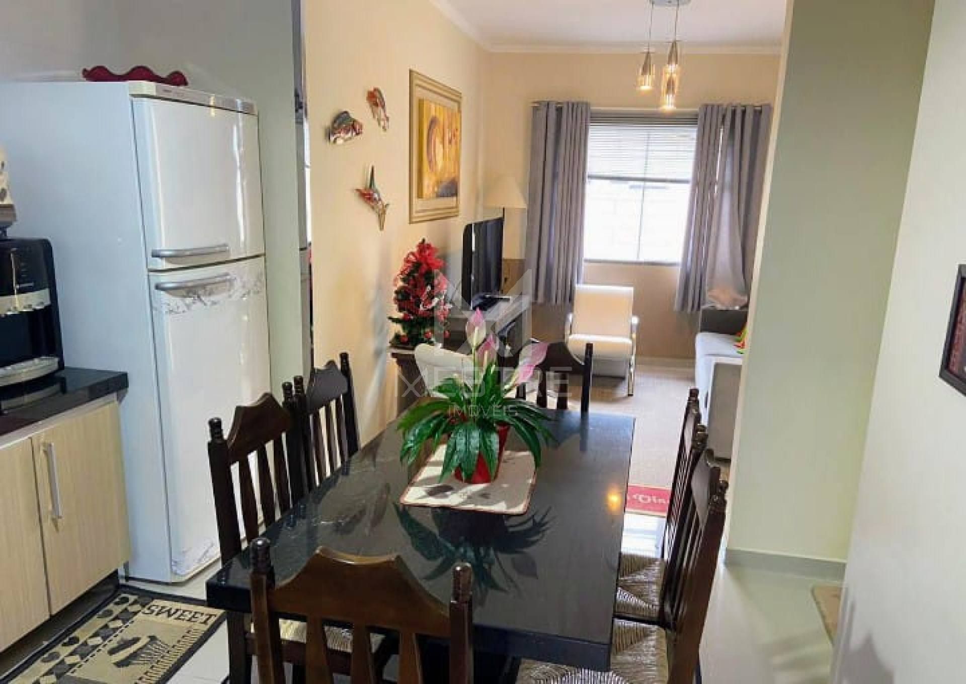 SOBRADO AMPLO À 500M DA ORLA DE BALNEÁRIO PEREQUÊ SC.! REF: 191623