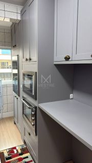 APARTAMENTO QUADRA MAR COM 03 DORM. NA MEIA PRAIA