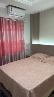 APARTAMENTO QUADRA MAR COM 03 DORM. NA MEIA PRAIA