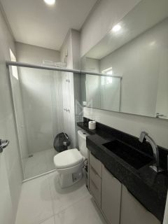 APARTAMENTO DE 03 SUÍTES À VENDA, APROXIMADAMENTE 380M DA ORLA DE BALNEÁRIO PEREQUÊ SC.! REF.: 193590