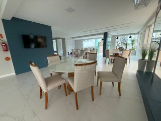 APARTAMENTO DE 03 SUÍTES À VENDA, APROXIMADAMENTE 380M DA ORLA DE BALNEÁRIO PEREQUÊ SC.! REF.: 193590
