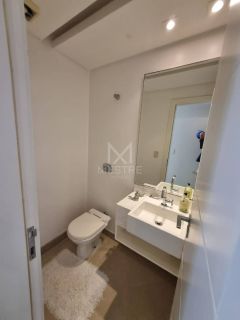 APARTAMENTO QUADRA MAR COM 03 SUÍTES A VENDA NA MEIA PRAIA