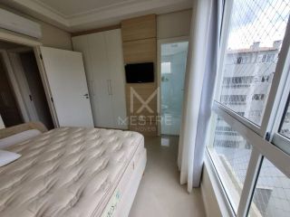 APARTAMENTO QUADRA MAR COM 03 SUÍTES A VENDA NA MEIA PRAIA