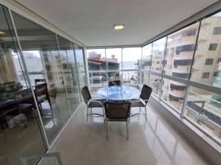 APARTAMENTO QUADRA MAR COM 03 SUÍTES A VENDA NA MEIA PRAIA