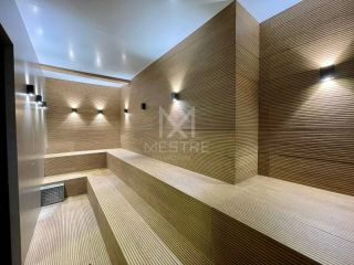 APARTAMENTO COM 02 SUÍTES TOTALMENTE MOBILIADO PARA À VENDA EM BAL. PEREQUÊ