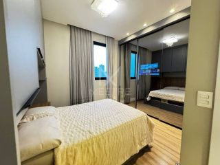 APARTAMENTO COM 02 SUÍTES TOTALMENTE MOBILIADO PARA À VENDA EM BAL. PEREQUÊ