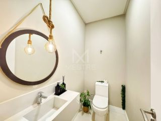 APARTAMENTO COM 02 SUÍTES TOTALMENTE MOBILIADO PARA À VENDA EM BAL. PEREQUÊ