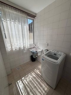 APARTAMENTO QUADRA MAR COM 3 DORMITÓRIOS MOBILIADO NA MEIA PRAIA - REF