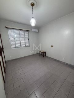 APARTAMENTO QUADRA MAR COM 3 DORMITÓRIOS MOBILIADO NA MEIA PRAIA - REF