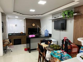 SOBRADO MOBILIADO COM 03 SUÍTES E JACUZZI A VENDA EM PORTO BELO