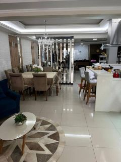 SOBRADO MOBILIADO COM 03 SUÍTES E JACUZZI A VENDA EM PORTO BELO