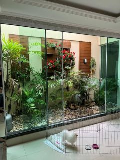 SOBRADO MOBILIADO COM 03 SUÍTES E JACUZZI A VENDA EM PORTO BELO