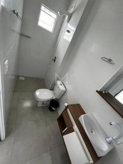 APARTAMENTO COM 03 SUÍTES SEMI MOBILIADO A VENDA NA MEIA PRAIA