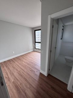 APARTAMENTO COM 03 SUÍTES E VISTA MAR PRONTO Á VENDA EM PORTO BELO