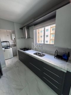 APARTAMENTO 3 SUÍTES MOBILIADO E CLIMATIZADO NA MEIA PRAIA NO - REF
