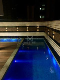 APARTAMENTO 3 SUÍTES MOBILIADO E CLIMATIZADO NA MEIA PRAIA NO - REF