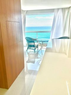 APARTAMENTO NO CENTRO DE ITAPEMA COM ÓTIMA LOCALIZAÇÃO
