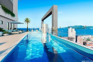 APARTAMENTO COM TERRAÇO EM PORTO BELO