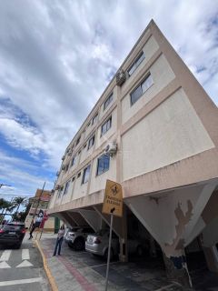 APARTAMENTO AMPLO MOBILIADO PRÓXIMO AO MAR EM PEREQUE PORTO BELO