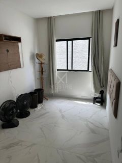 SOBRADO COM 02 SUÍTES EM ITAPEMA