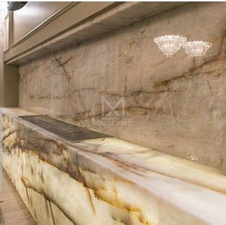 APARTAMENTO DE ALTO PADRÃO FINAMENTE MOBILIADO VISTA MAR À VENDA NA MEIA PRAIA