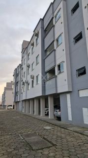 APARTAMENTO COM 2 DORMITÓRIOS À VENDA EM TIJUCAS