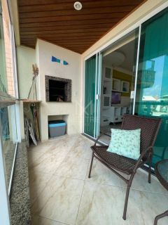 APARTAMENTO COM 03 DORMITÓRIOS À VENDA EM BOMBINHAS