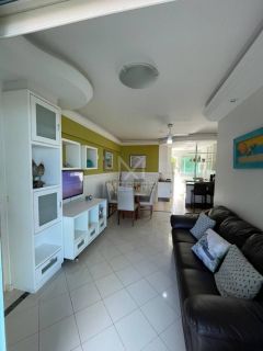 APARTAMENTO COM 03 DORMITÓRIOS À VENDA EM BOMBINHAS