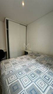 APARTAMENTO COM 02 DORM. MOBILIADO À VENDA NA MEIA PRAIA