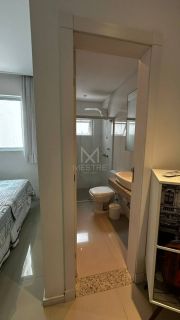 APARTAMENTO COM 02 DORM. MOBILIADO À VENDA NA MEIA PRAIA