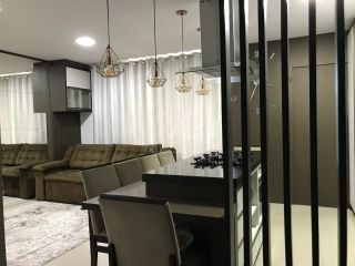 APARTAMENTO MOBILIADO COM 02 SUÍTES À VENDA NO PEREQUÊ