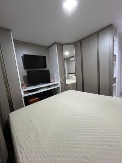 APARTAMENTO MOBILIADO COM 02 SUÍTES À VENDA NO PEREQUÊ