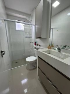 APARTAMENTO MOBILIADO COM 02 SUÍTES À VENDA NO PEREQUÊ