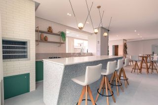 APARTAMENTO MOBILIADO COM 02 SUÍTES NO PEREQUÊ