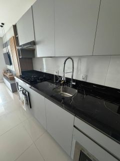 APARTAMENTO MOBILIADO COM 02 SUÍTES NO PEREQUÊ