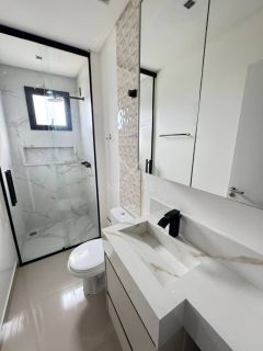 APARTAMENTO MOBILIADO COM 02 SUÍTES NO PEREQUÊ
