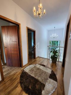 SÍTIO EM ITAPEMA COM ÁREA DE LAZER COMPLETA