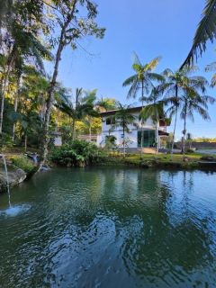 SÍTIO EM ITAPEMA COM ÁREA DE LAZER COMPLETA