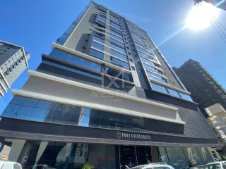 APARTAMENTO COM 03 SUÍTES EM PORTO BELO COM ÓTIMA LOCALIZAÇÃO