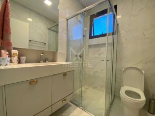 APARTAMENTO COM 03 SUÍTES EM PORTO BELO COM ÓTIMA LOCALIZAÇÃO