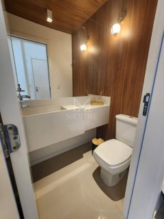 APARTAMENTO MOBILIADO COM 03 SUÍTES À VENDA NA MEIA PRAIA