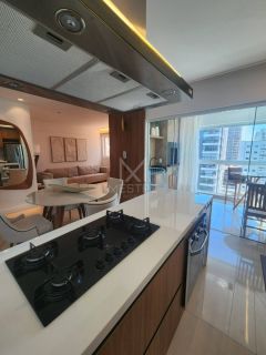 APARTAMENTO MOBILIADO COM 03 SUÍTES À VENDA NA MEIA PRAIA
