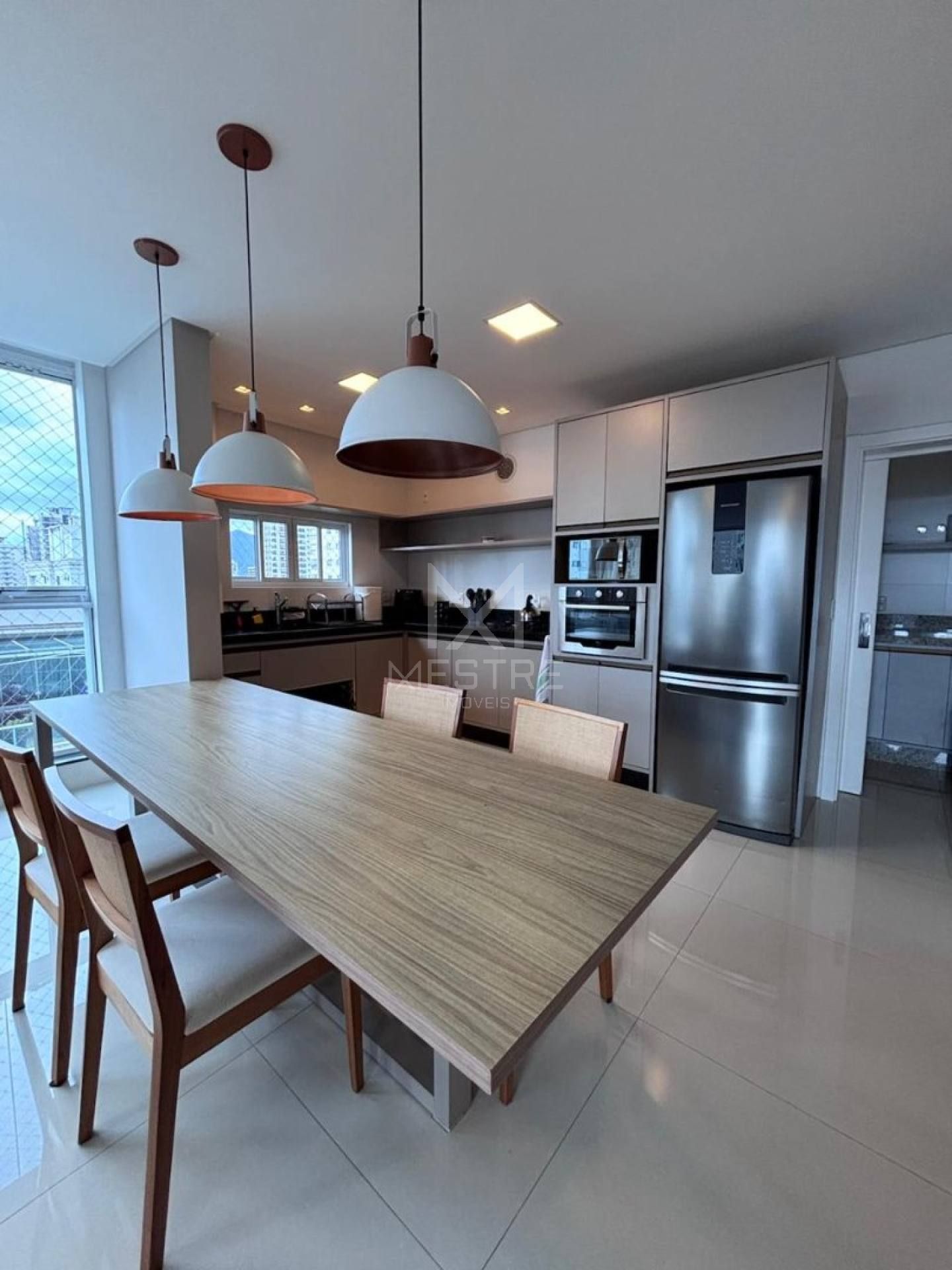 APARTAMENTO PERTO DO HARD ROCK COM 03 SUÍTES PARA LOCAÇÃO ANUAL