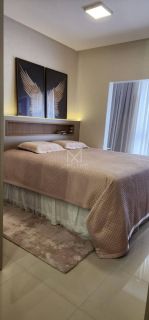 APARTAMENTO COM 03 SUÍTES TOTALMENTE MOBILIADO À VENDA NA MEIA PRAIA